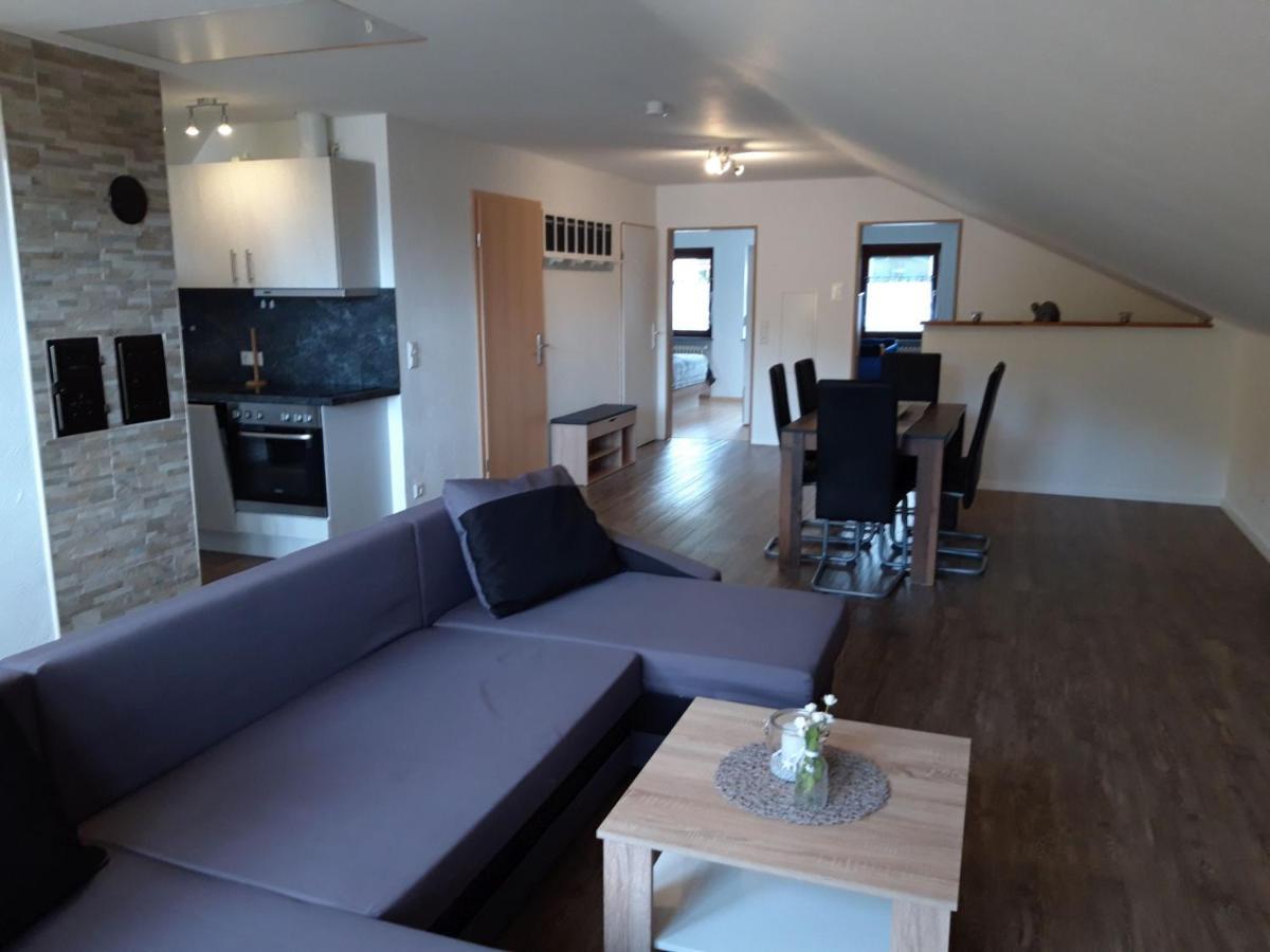 Ferienwohnung Pia Щюлинген Екстериор снимка