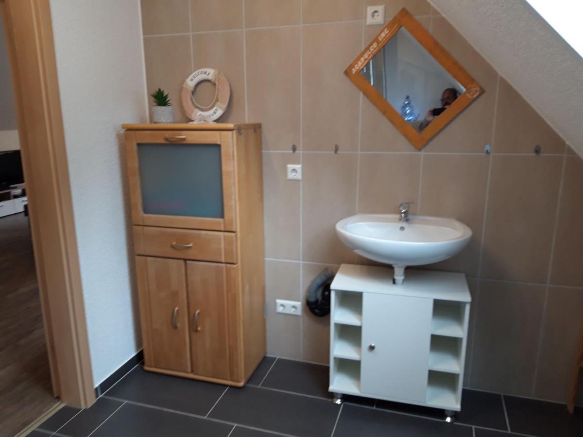 Ferienwohnung Pia Щюлинген Екстериор снимка